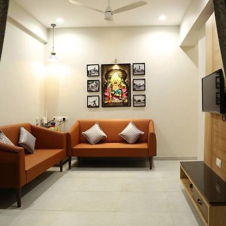 'Sumadhu Homes 301 ' Kolhapur Eksteriør billede